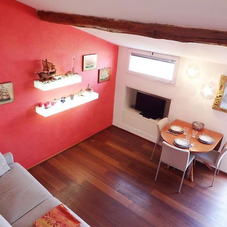 Apartamento de 35 m2 com 1 quarto Apartamento Lerici Exterior foto